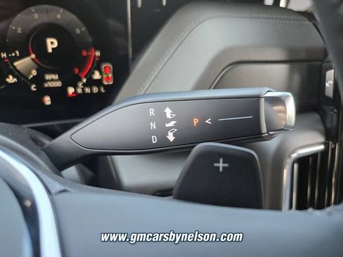 New 2026 GMC Yukon Denali w/ Denali Reserve Package AWD/4WD image 11