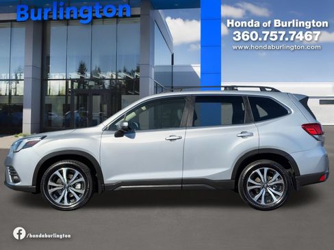 Used 2023 Subaru Forester Limited AWD/4WD image 3