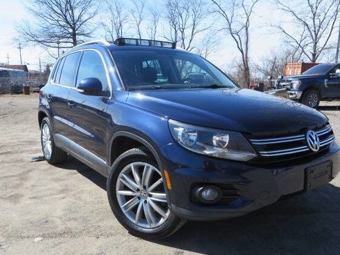 Used 2014 Volkswagen Tiguan SEL image 56