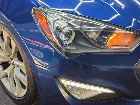 Used 2015 Hyundai Genesis 3.8 image 22