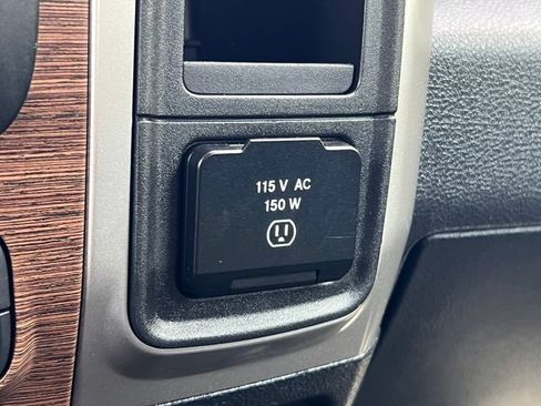 Used 2016 RAM 1500 Laramie AWD/4WD image 28