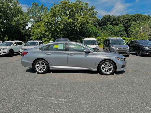 Used 2019 Honda Accord LX image 8
