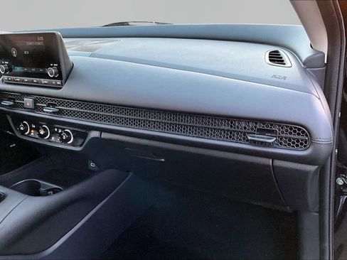 Used 2025 Honda HR-V LX image 19