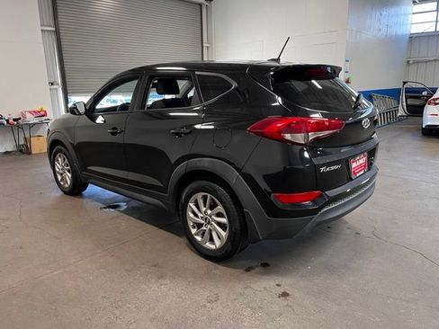 Used 2017 Hyundai Tucson SE FWD image 5
