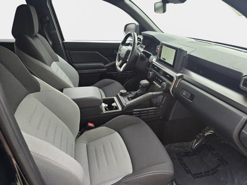 Used 2015 Jeep Grand Cherokee Overland AWD/4WD image 49