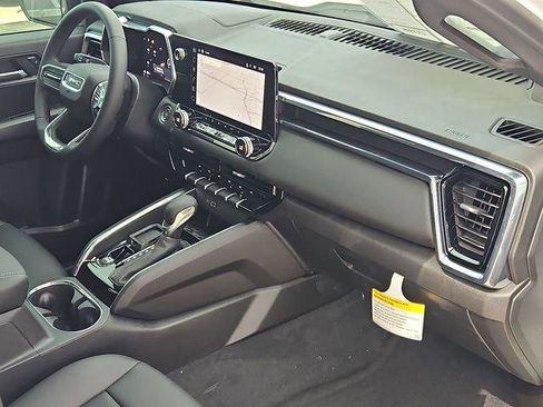 New 2026 GMC Canyon Elevation w/ Convenience Package image 80