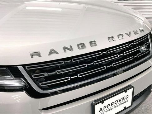 Certified 2025 Land Rover Range Rover Evoque S image 31