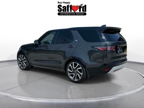Used 2024 Land Rover Discovery Metropolitan Edition AWD/4WD image 6