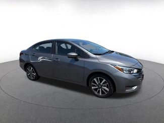 Used 2025 Nissan Versa SV FWD video 2