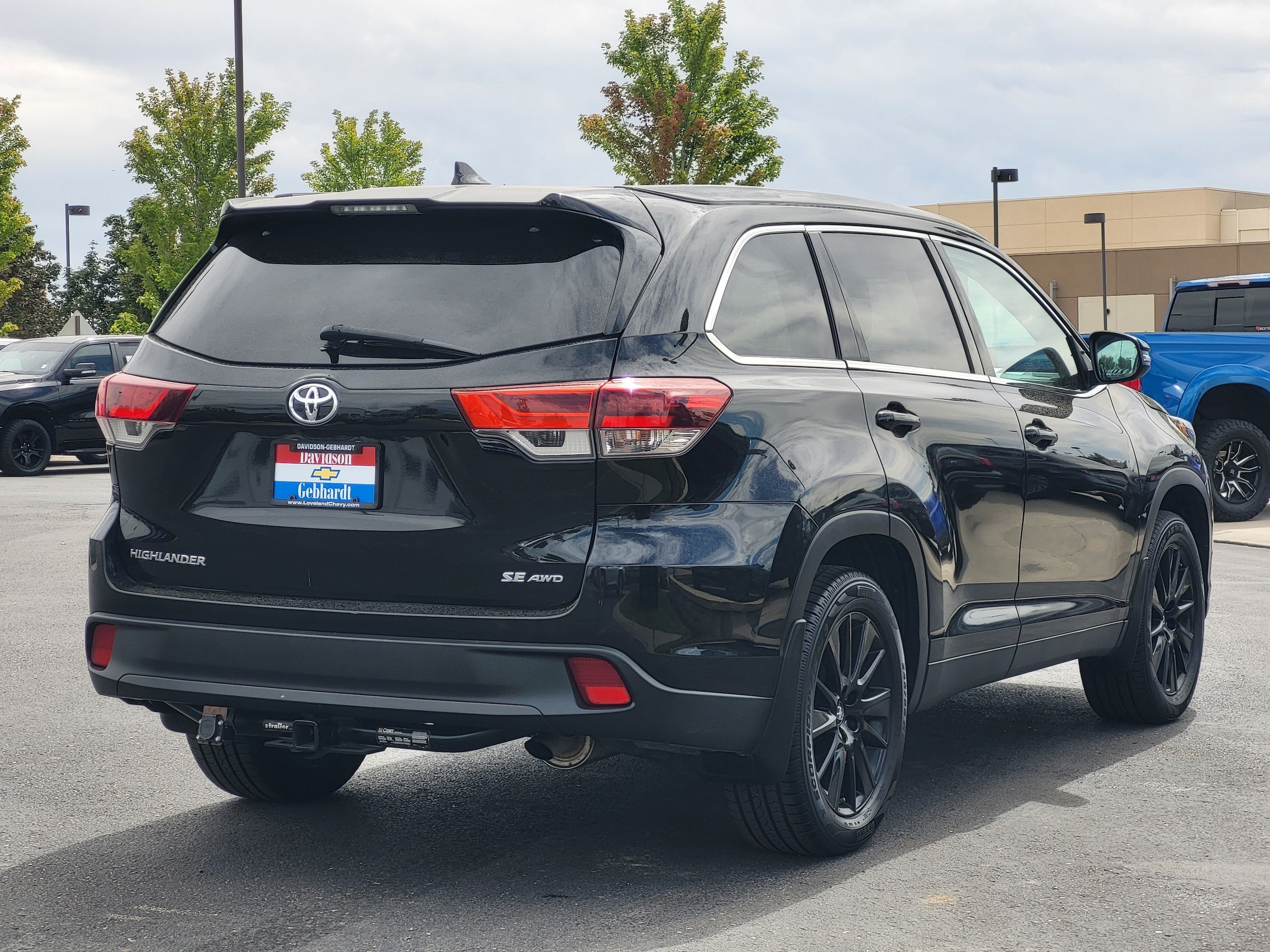 Used 2019 Toyota Highlander SE AWD/4WD image 8