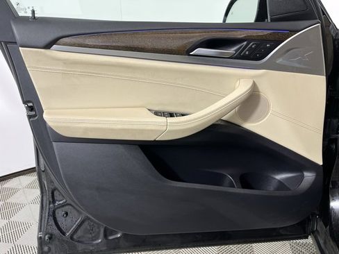 Used 2019 BMW X3 xDrive30i w/ Driving Assistance Package image 10