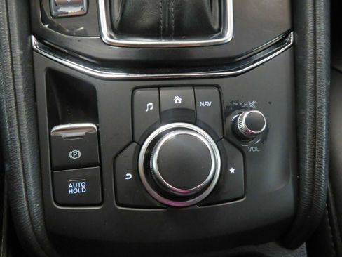 Used 2019 MAZDA CX-5 Touring image 39