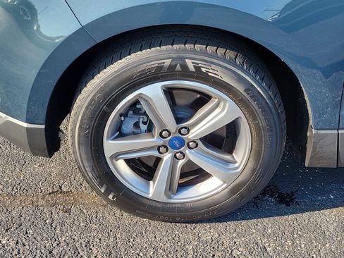 Used 2019 Ford Edge SEL w/ Equipment Group 201A AWD/4WD image 7