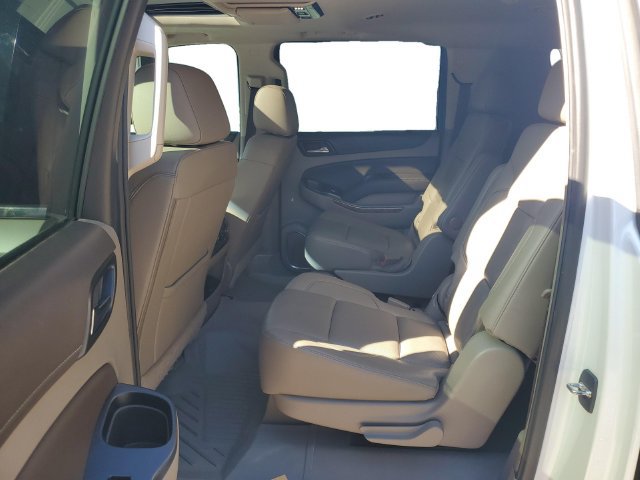 Used 2018 Chevrolet Suburban Premier RWD image 27