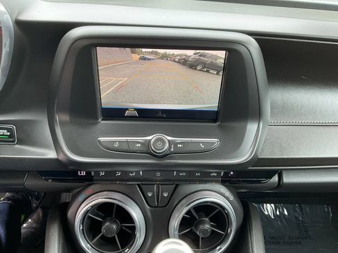 Used 2019 Chevrolet Camaro LT RWD image 25