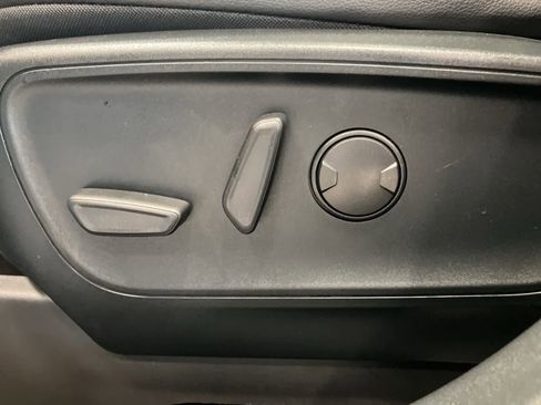 Used 2022 Ford Escape Titanium w/ Class II Trailer Tow Package image 13