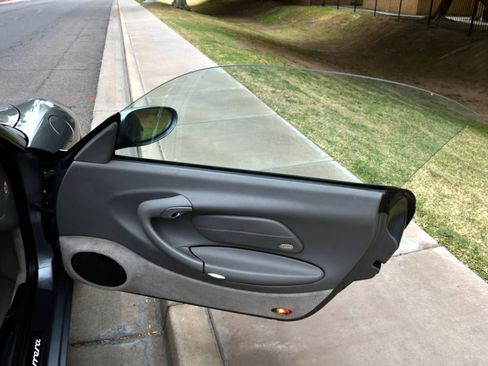 Used 2002 Porsche 911 Cabriolet image 23