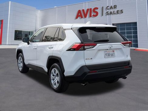 Used 2025 Toyota RAV4 LE image 9