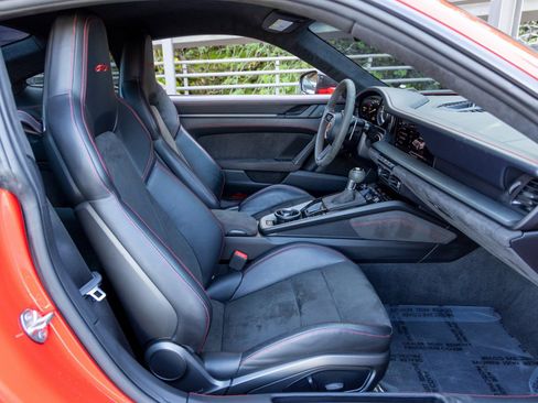 Certified 2022 Porsche 911 GT3 RWD image 52