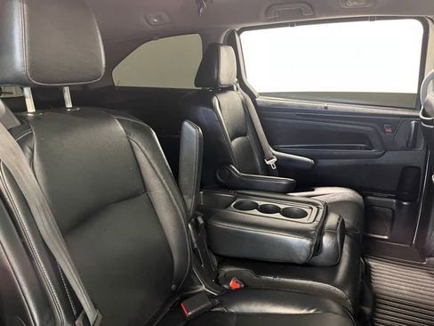Used 2021 Honda Odyssey Touring image 13