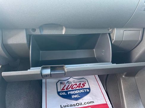 Used 2006 Nissan Xterra X image 22