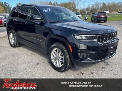 Used 2023 Jeep Grand Cherokee Laredo