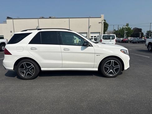 Used 2019 Mercedes-Benz GLE 43 AMG 4MATIC image 6