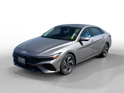 Certified 2025 Hyundai Elantra Limited