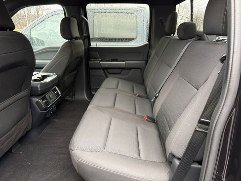 Used 2022 Ford F150 XLT w/ Equipment Group 302A High image 24