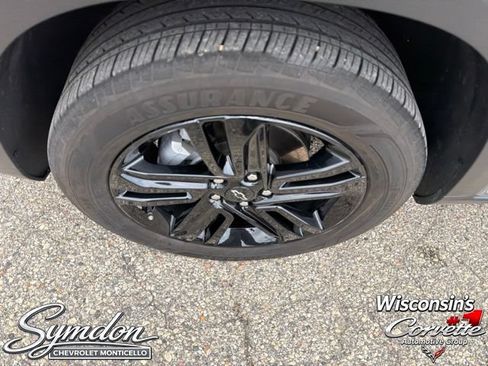 Used 2025 Chevrolet Trax ACTIV w/ Driver Confidence Package FWD image 22