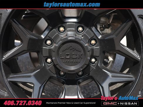 Used 2024 GMC Sierra 2500 SLE w/ SLE Value Package AWD/4WD image 35