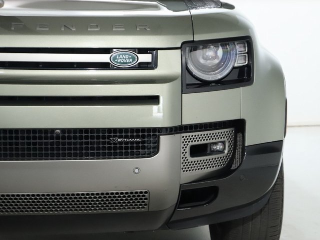 Used 2022 Land Rover Defender 110 X-Dynamic HSE AWD/4WD image 42