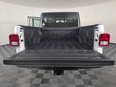 New 2026 Jeep Gladiator Sport image 14