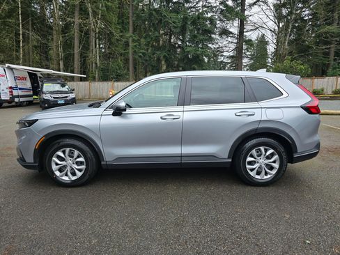 Certified 2025 Honda CR-V LX image 6