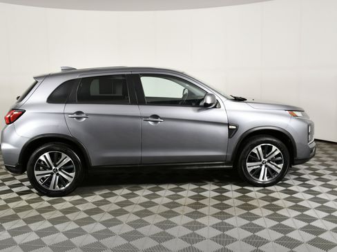 Used 2022 Mitsubishi Outlander Sport ES image 5
