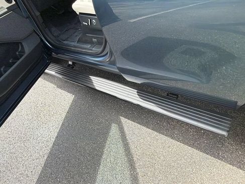 New 2027 Lincoln Navigator Reserve AWD/4WD image 10