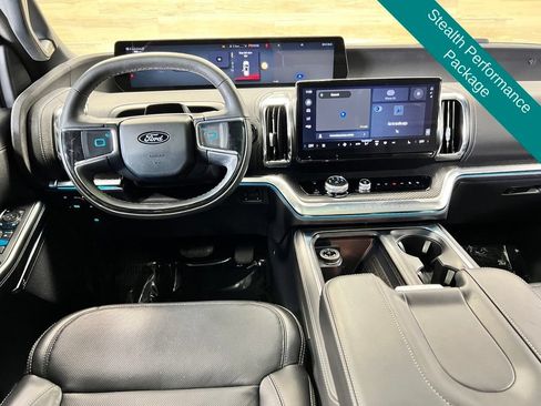 Used 2025 Ford Expedition Max Platinum w/ Stealth Performance Package AWD/4WD image 2