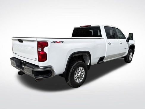 Used 2025 Chevrolet Silverado 2500 LT w/ Convenience Package AWD/4WD image 6