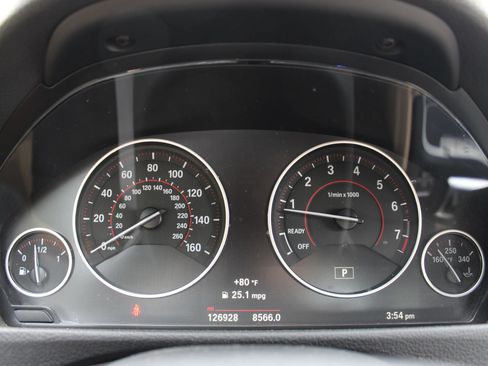 Used 2016 BMW 328i xDrive Sedan AWD/4WD image 29
