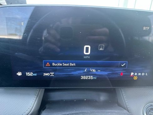 Used 2025 Chevrolet Equinox LT w/ Convenience Package II AWD/4WD image 13