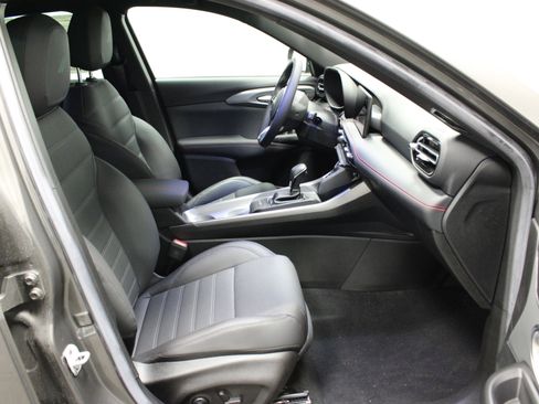 Used 2024 Dodge Hornet GT Plus image 17