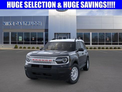 New 2025 Ford Bronco Sport Heritage AWD/4WD image 2