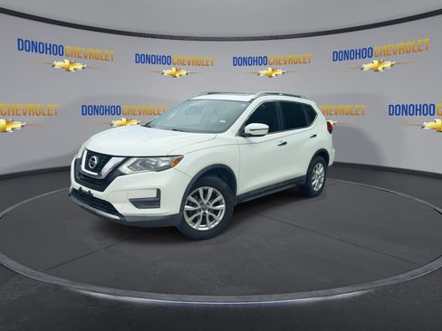 Used 2017 Nissan Rogue SV FWD image 7
