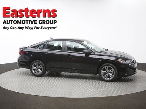 Used 2024 Volkswagen Jetta SE FWD image 45