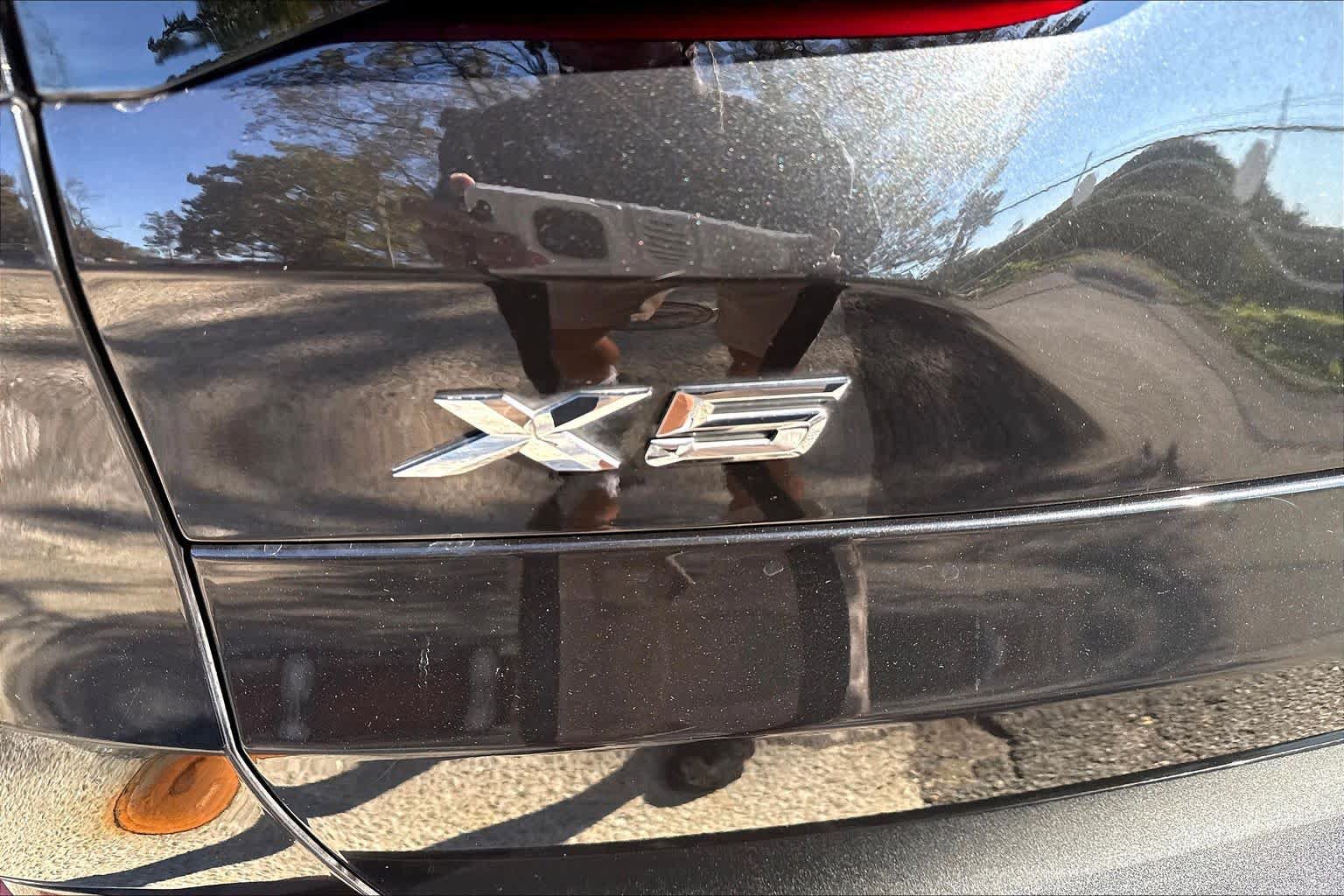 Used 2024 BMW X5 xDrive40i w/ Parking Assistance Package AWD/4WD image 32
