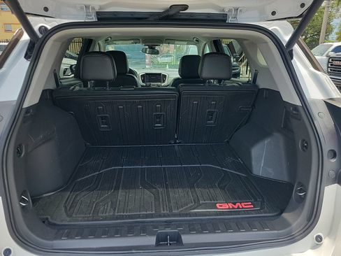 Used 2023 GMC Terrain SLT w/ LPO, Floor Liner Package FWD image 19