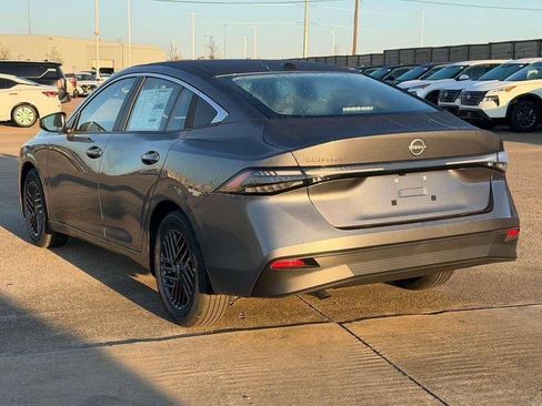 New 2026 Nissan Sentra SV FWD image 7