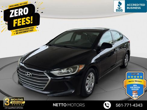 Used 2018 Hyundai Elantra SE w/ SE Connectivity Package 04 FWD image 1