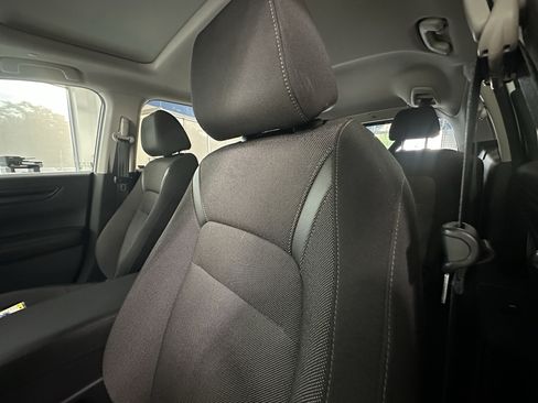 Used 2023 Honda CR-V EX image 10
