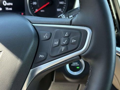 Used 2023 Chevrolet Equinox Premier AWD/4WD image 20